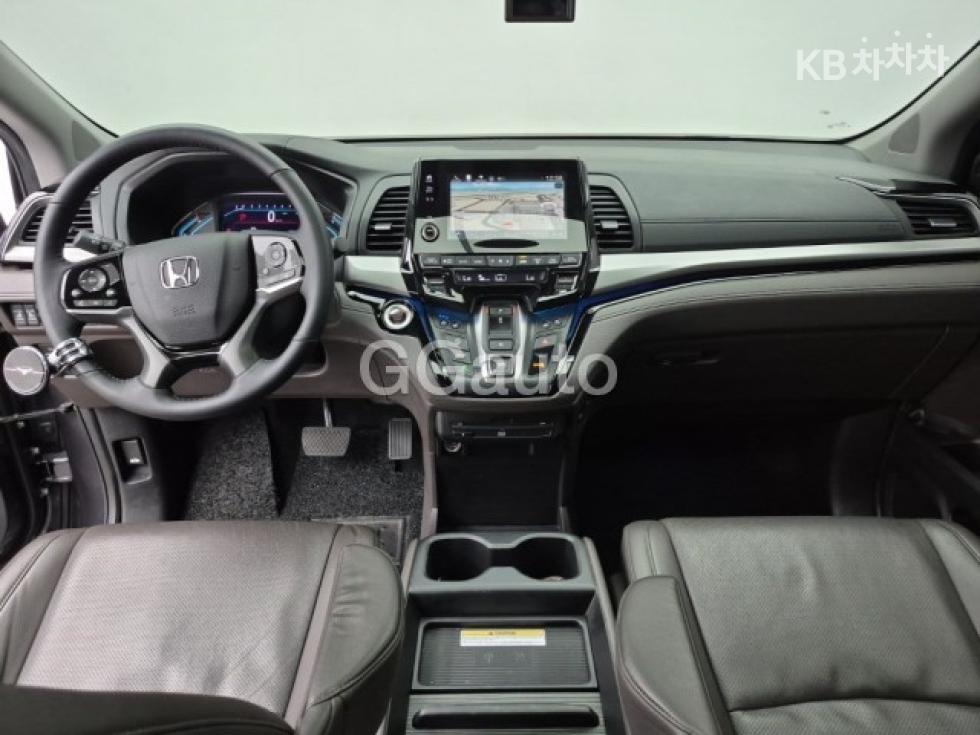 Honda Odyssey — miniaturë 5