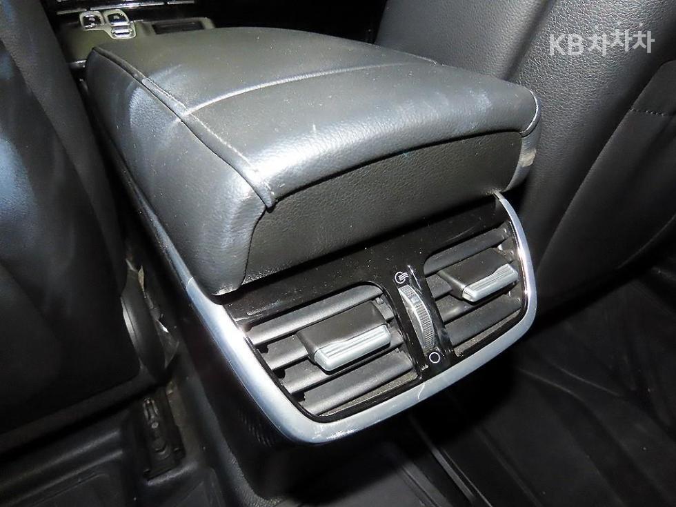 Hyundai Grandeur — miniaturë 18