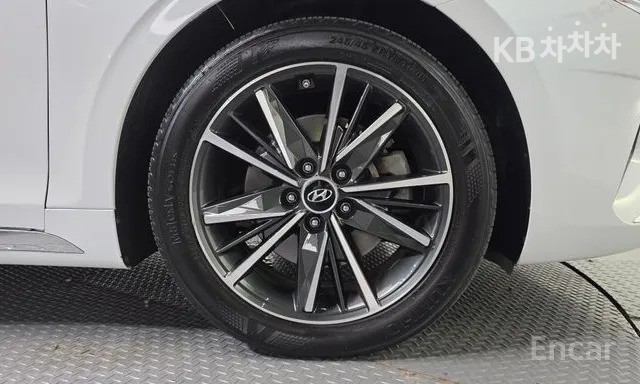 Hyundai Grandeur — miniaturë 5