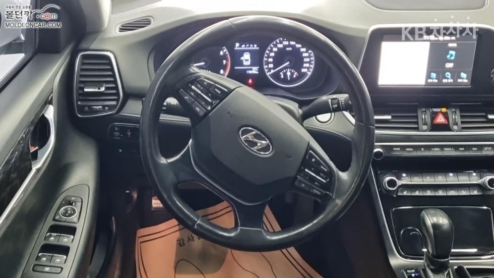Hyundai Grandeur — miniaturë 11