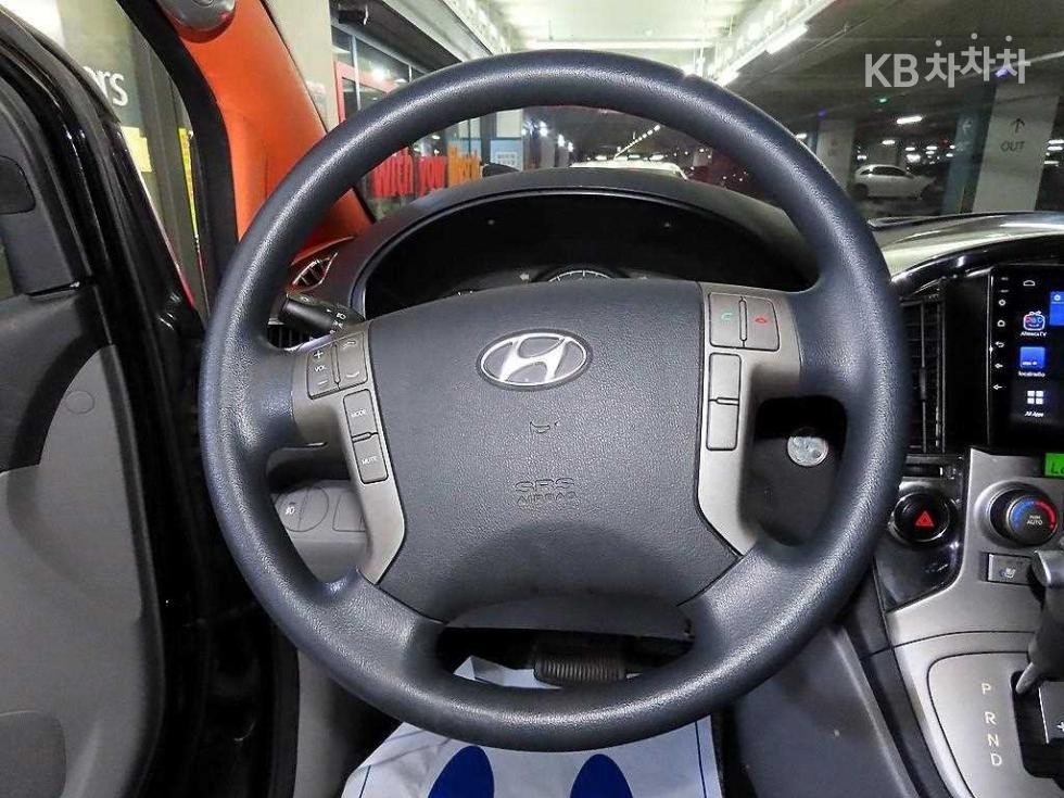 Hyundai Starex — miniaturë 8