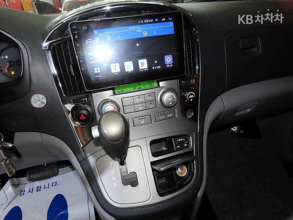 Hyundai Starex — miniaturë 11