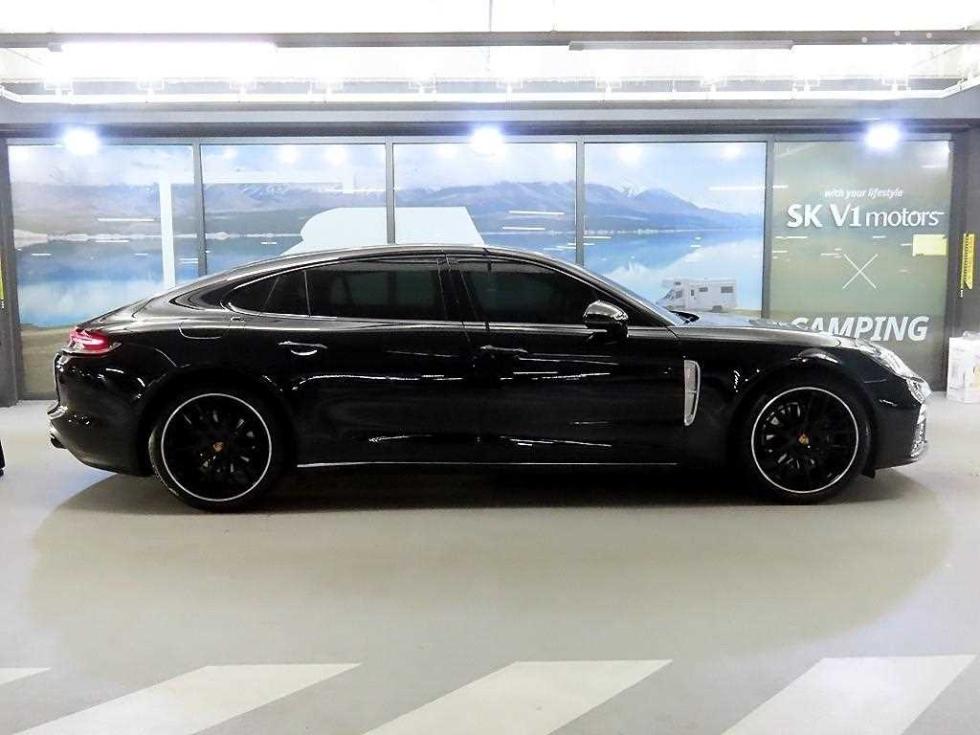 Porsche Panamera — miniaturë 3