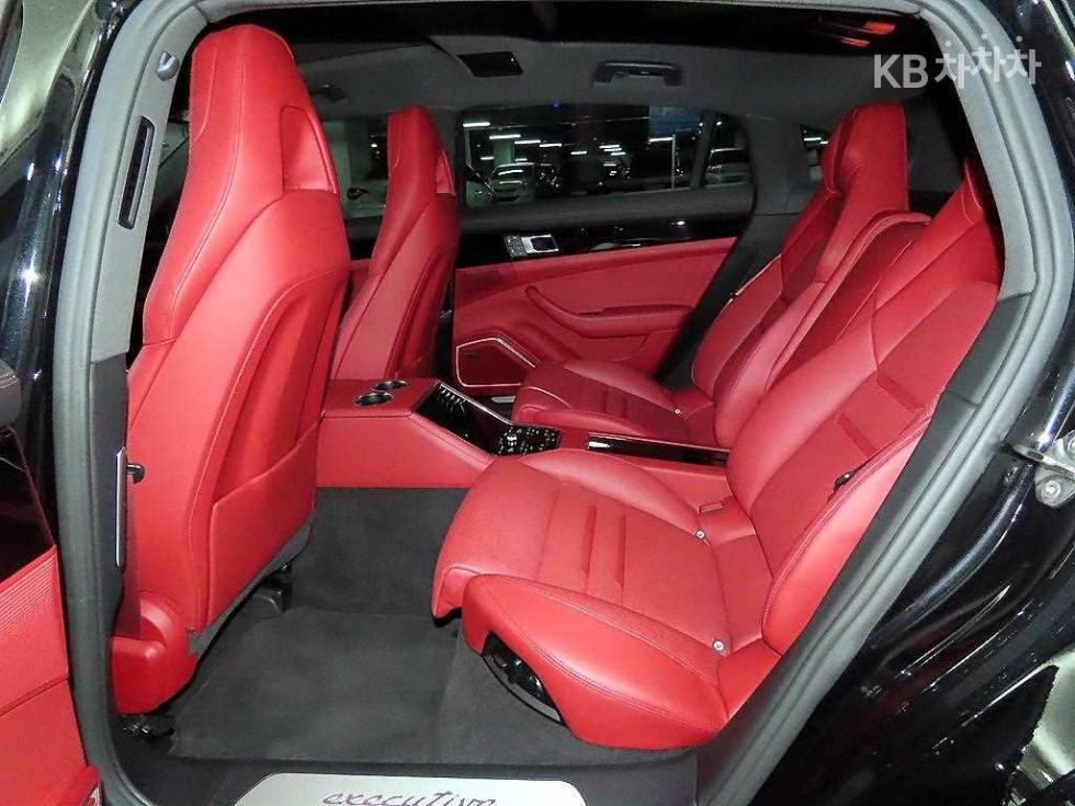 Porsche Panamera — miniaturë 7