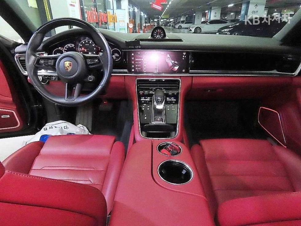 Porsche Panamera — miniaturë 10