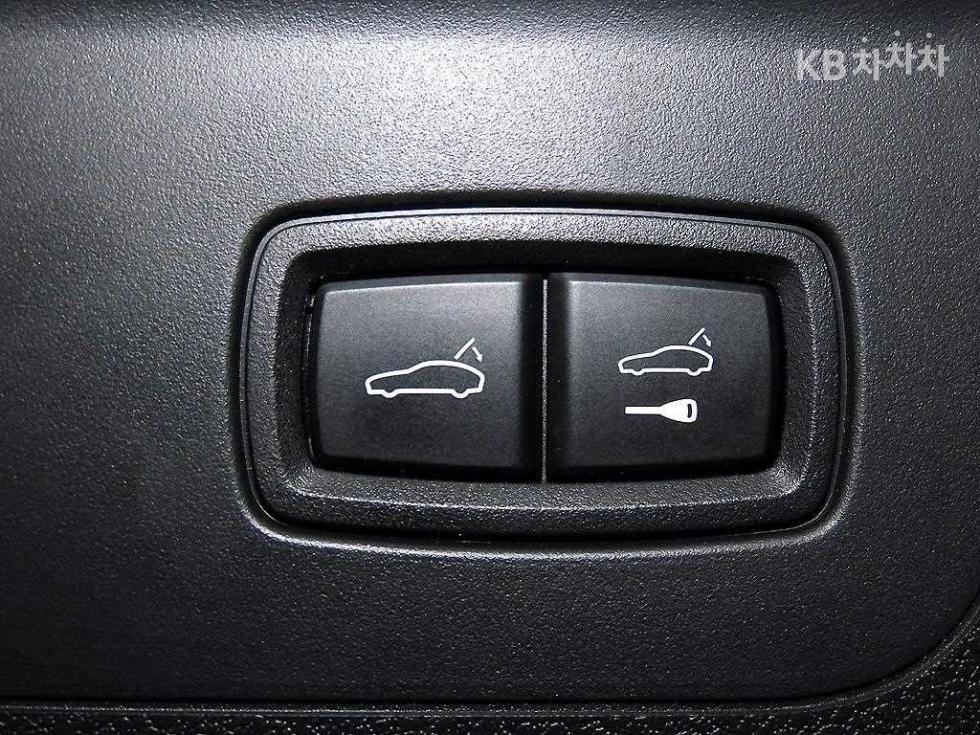 Porsche Panamera — miniaturë 15