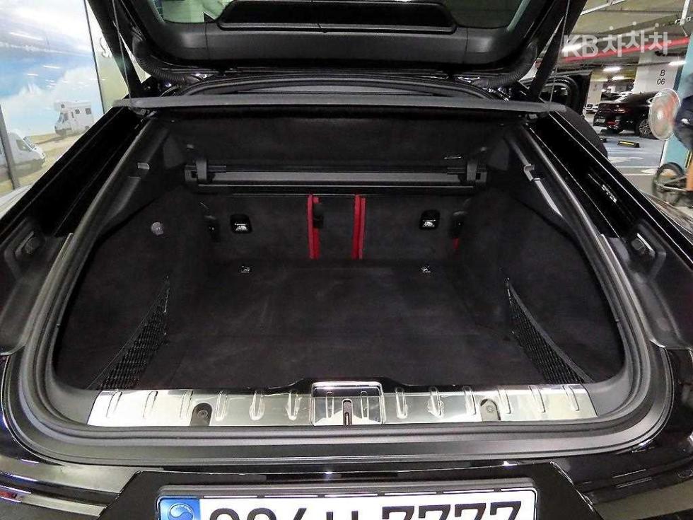 Porsche Panamera — miniaturë 16