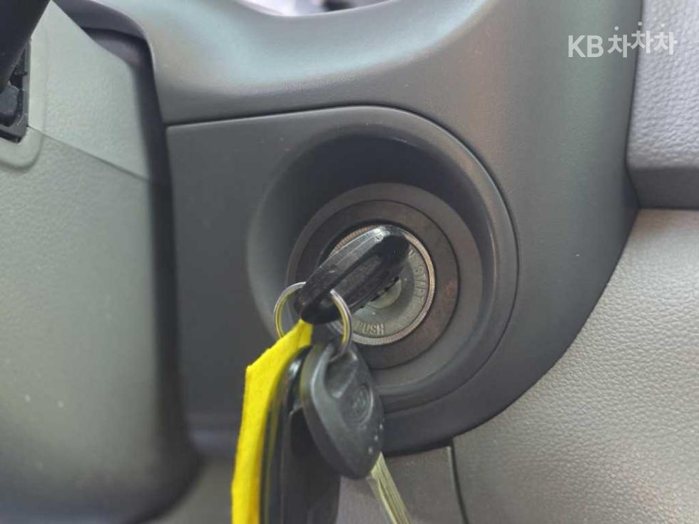 Kia Carnival — miniaturë 12