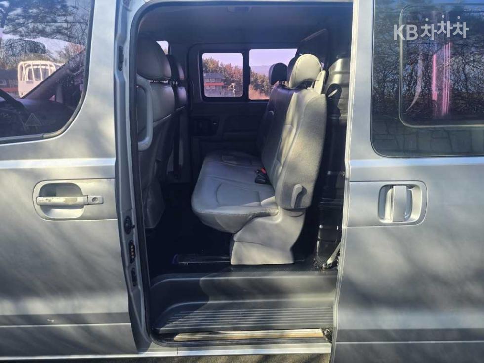 Hyundai Starex — miniaturë 14