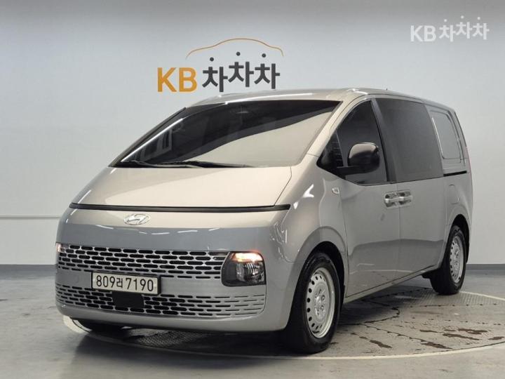 Hyundai Staria 2.2 카고 5 — foto 1