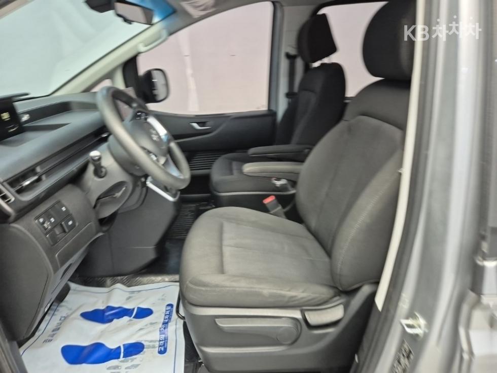 Hyundai Staria — miniaturë 11