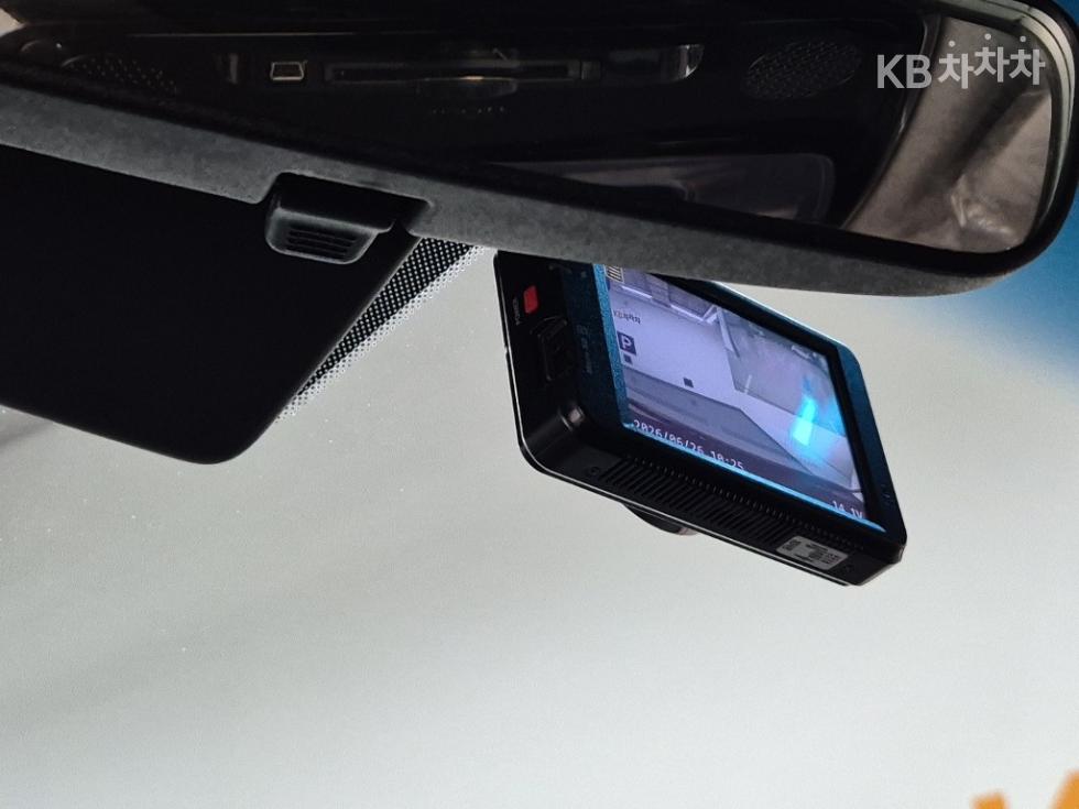 Hyundai Staria — miniaturë 15