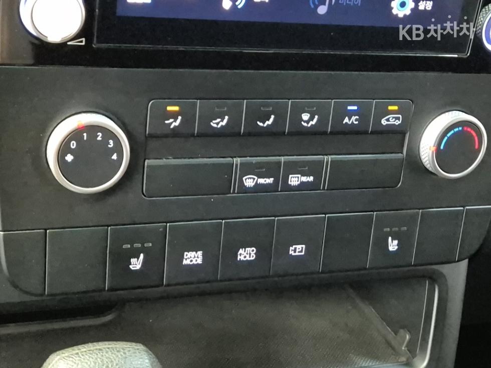 Hyundai Staria — miniaturë 16