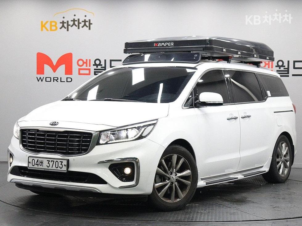Kia Carnival 9인승 2.2 디젤 — foto 1