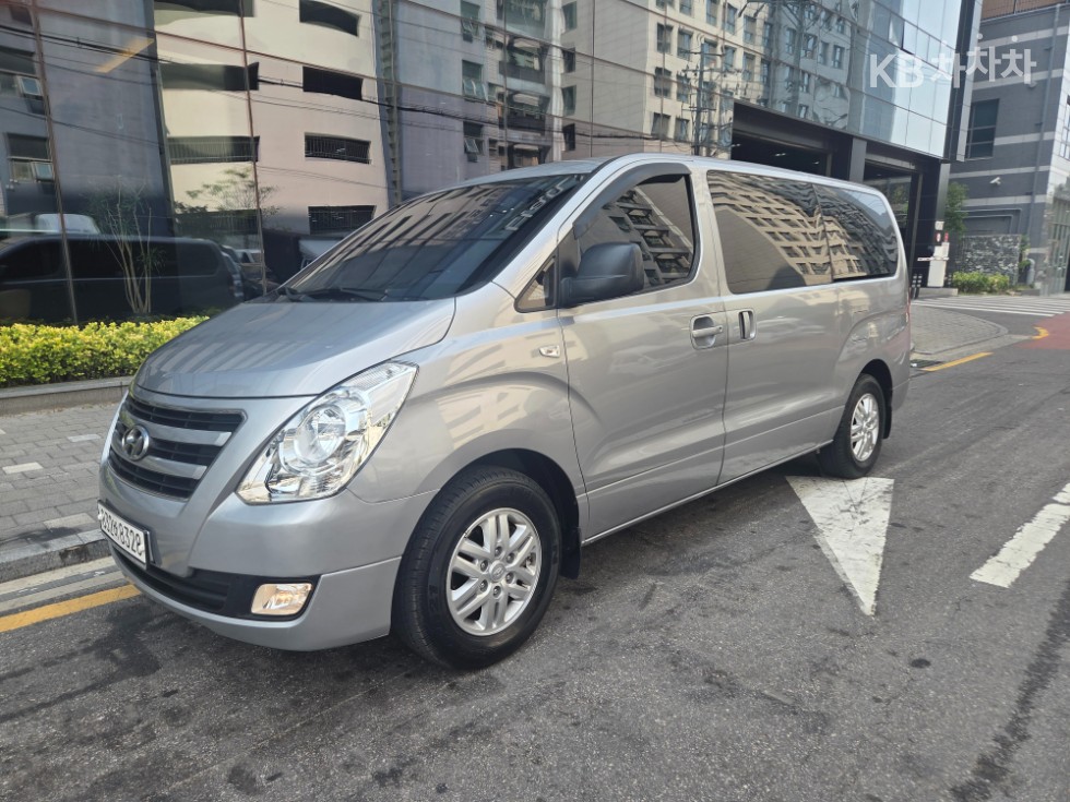 Hyundai Starex — miniaturë 2