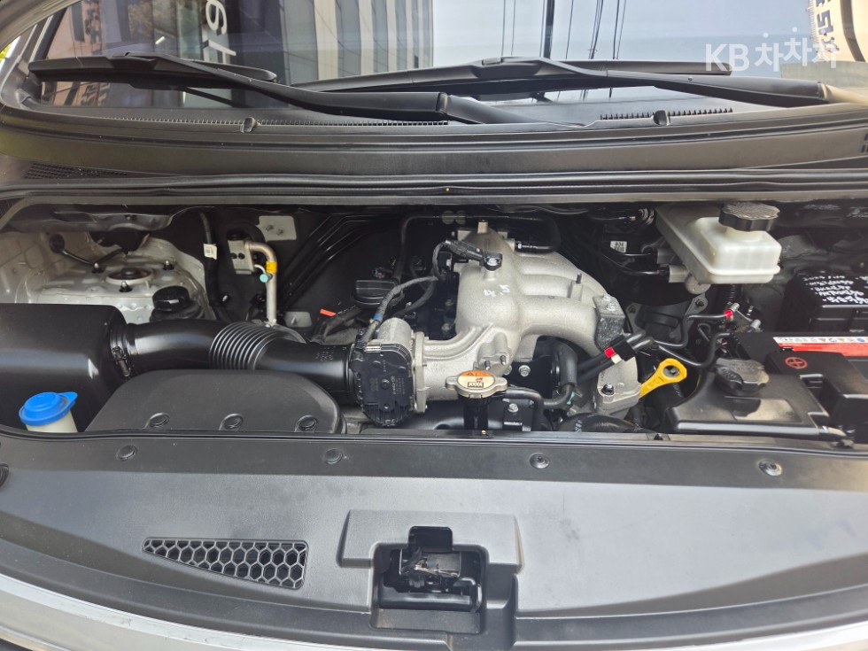 Hyundai Starex — miniaturë 12