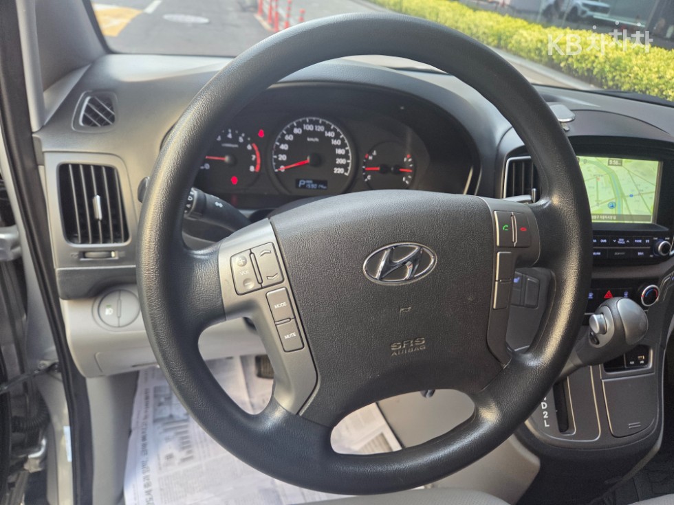 Hyundai Starex — miniaturë 17