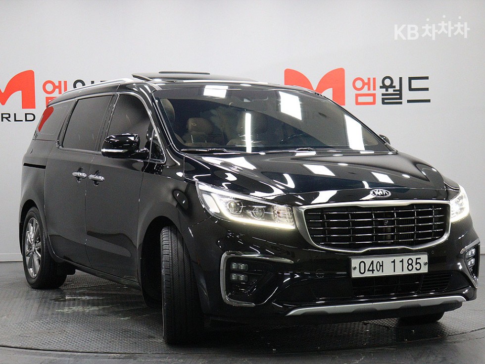 Kia Carnival — miniaturë 2