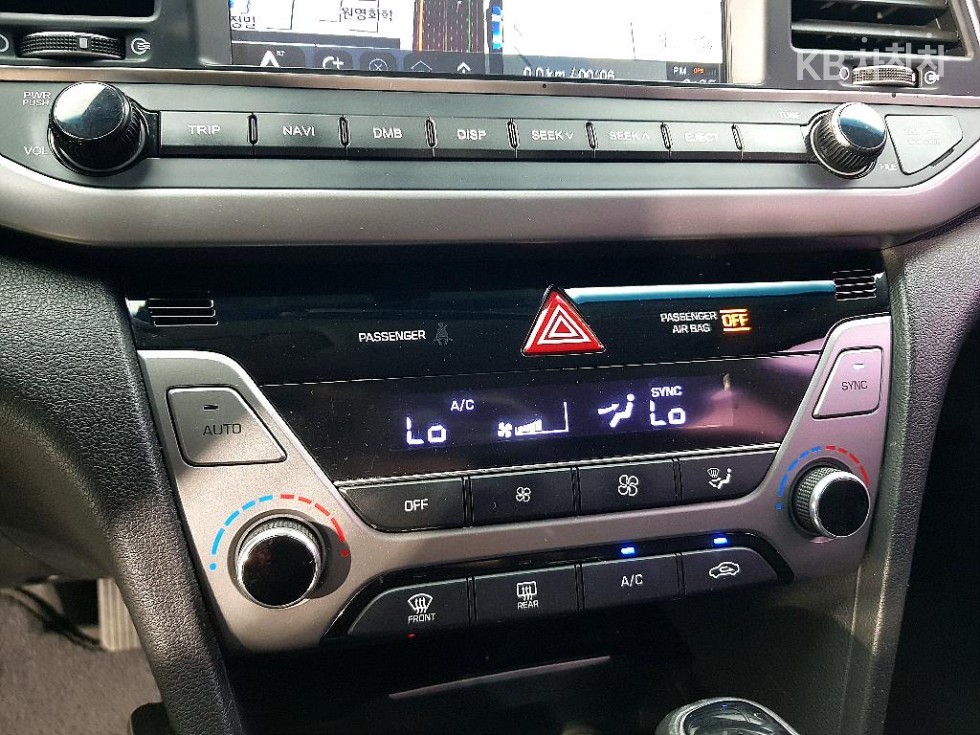 Hyundai Avante — miniaturë 14