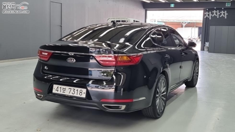 Kia K7 — miniaturë 2