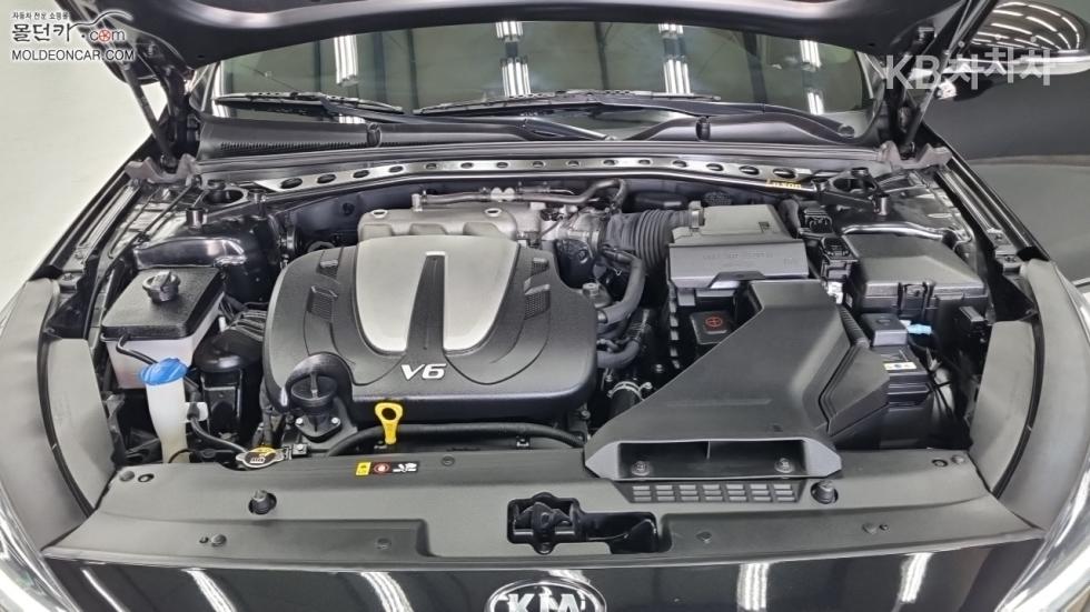 Kia K7 — miniaturë 8