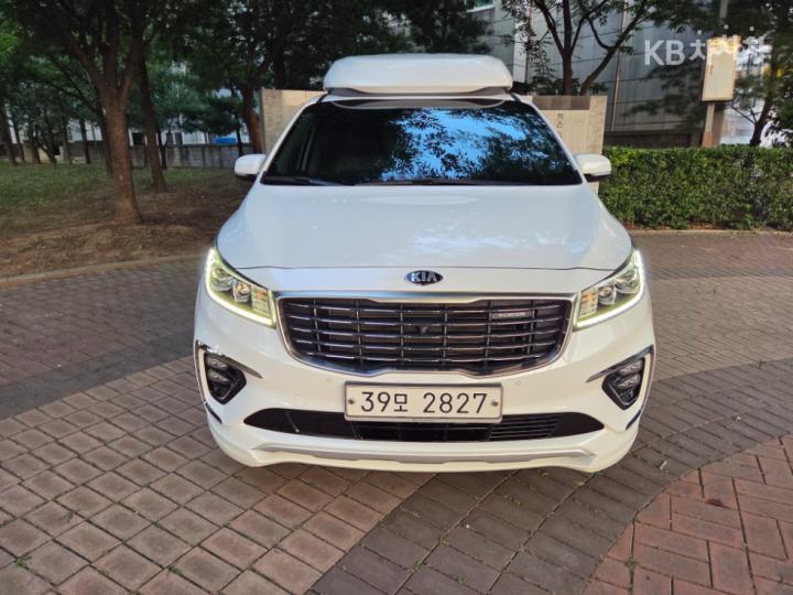 Kia Carnival 하이리무진 3.3 가솔린 9인승 — foto 1