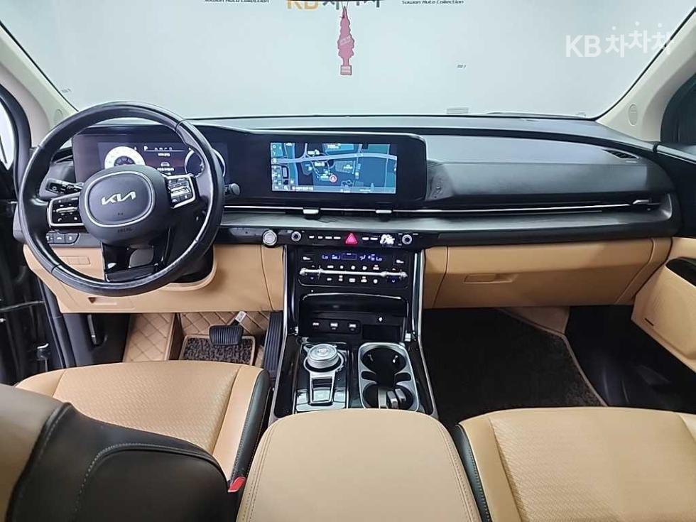 2022 Kia 4 photo