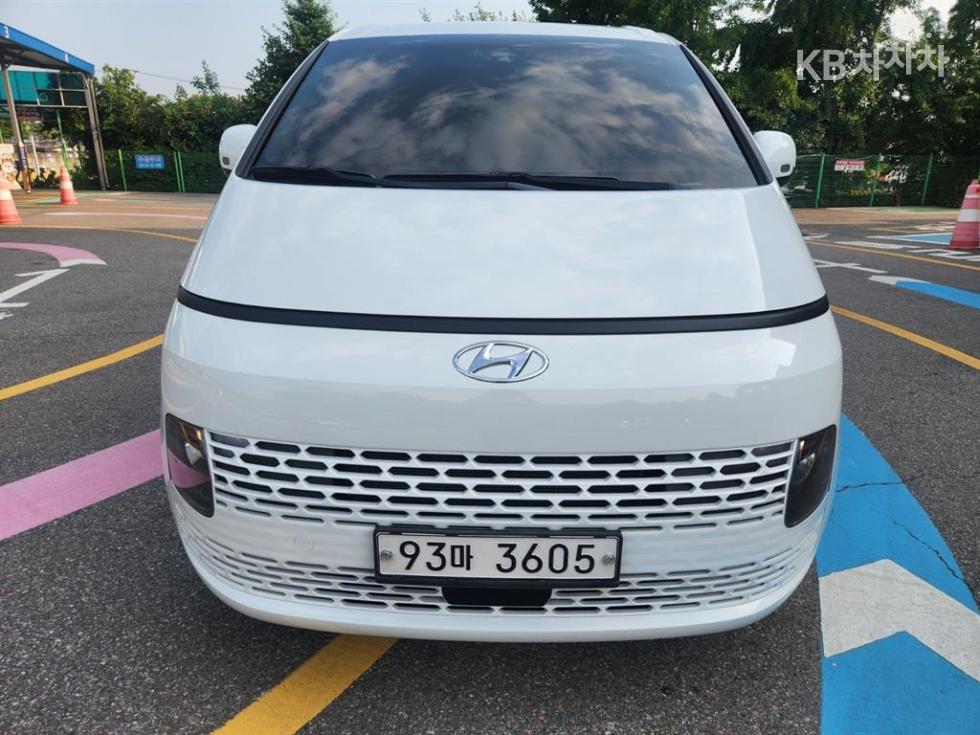 Hyundai Staria — miniaturë 2