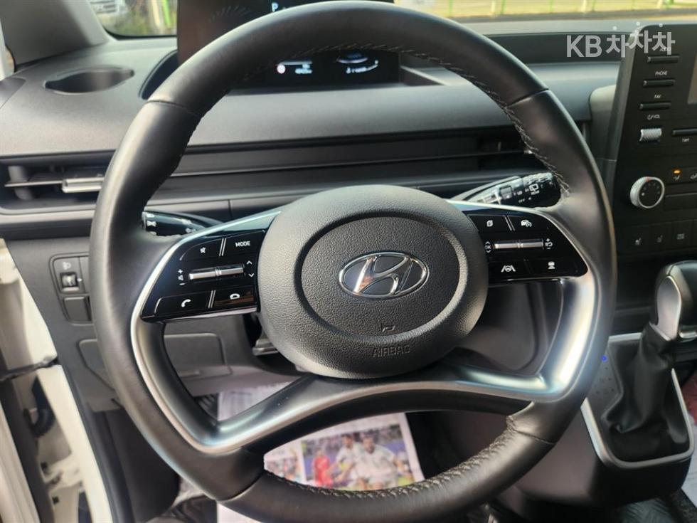 Hyundai Staria — miniaturë 13