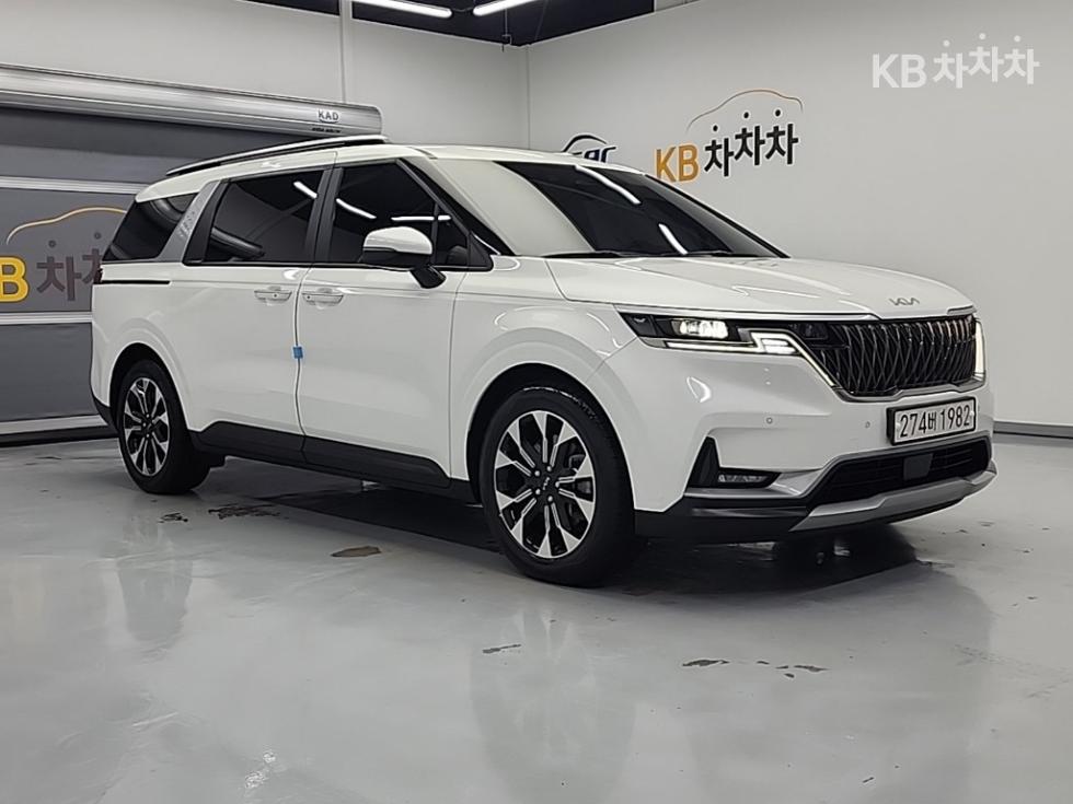 2022 Kia 4 photo