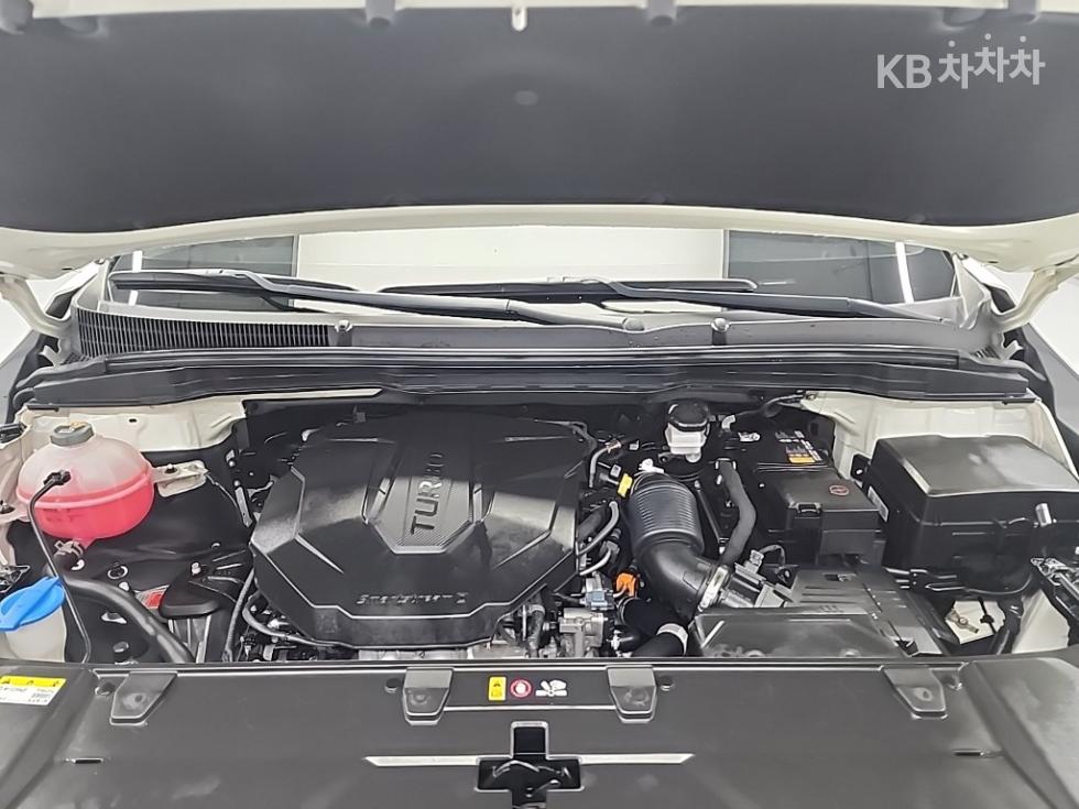 2022 Kia 4 photo