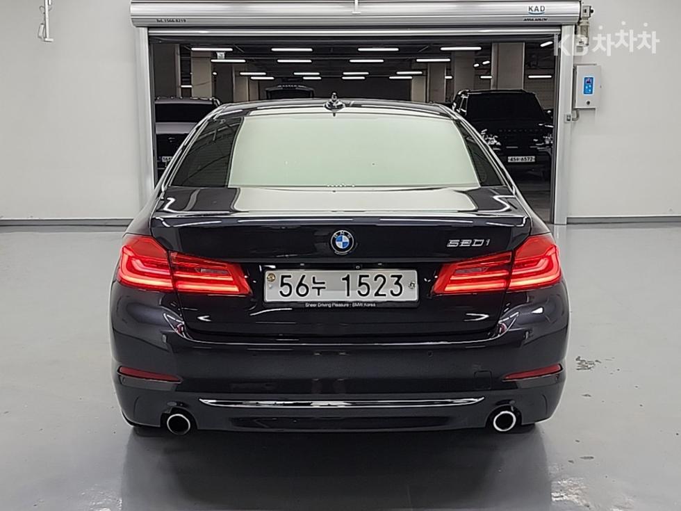 BMW 5er — miniaturë 3