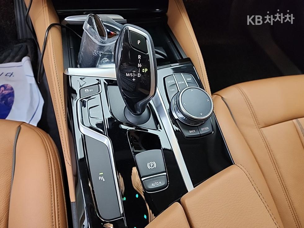 BMW 5er — miniaturë 8