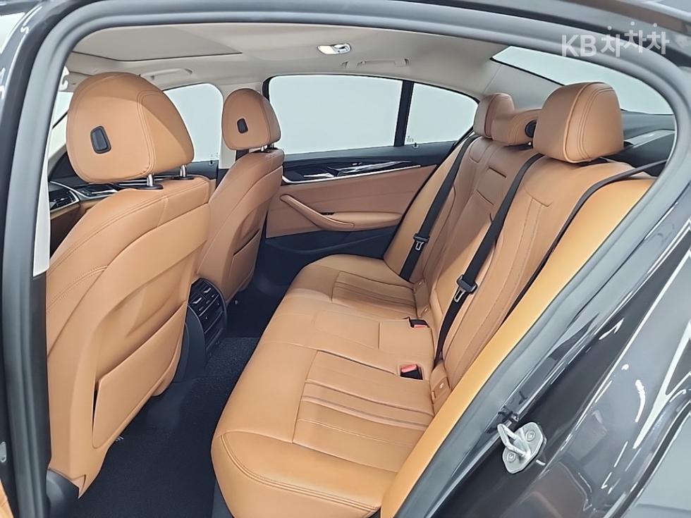 BMW 5er — miniaturë 12