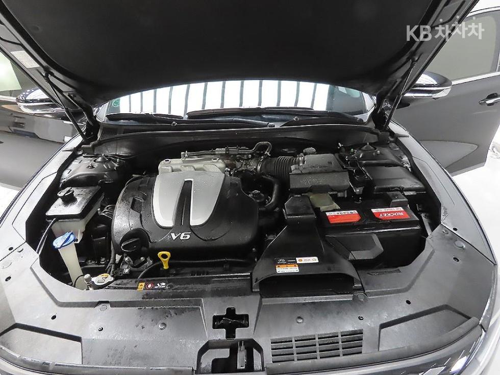 Hyundai Grandeur — miniaturë 7