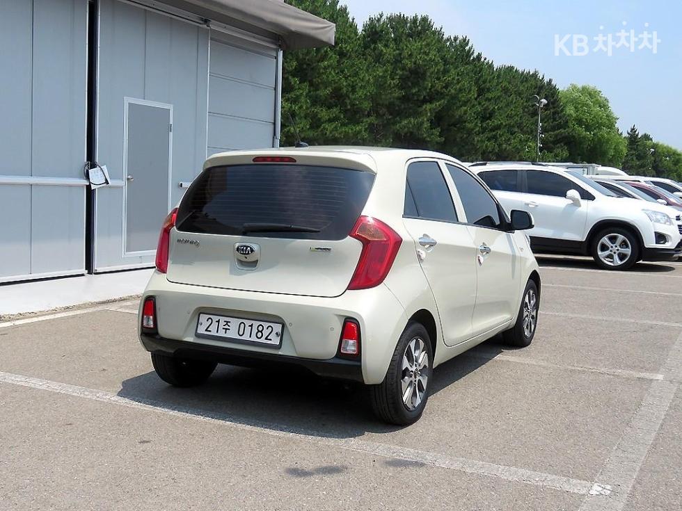 Kia Morning — miniaturë 4