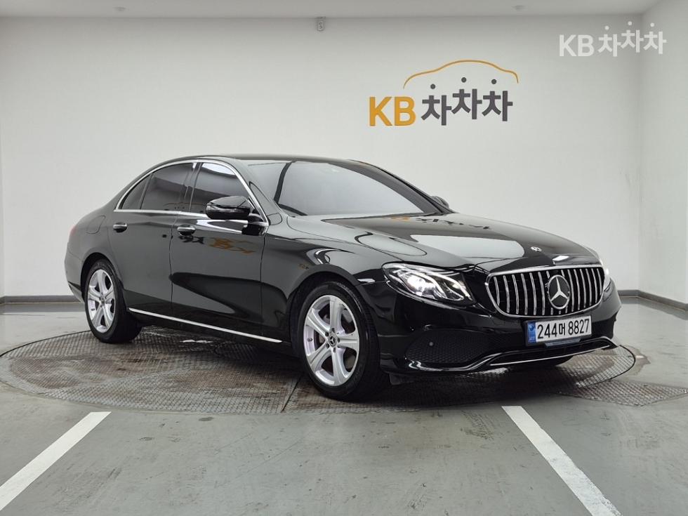 Mercedes-Benz E-klasse — miniaturë 2