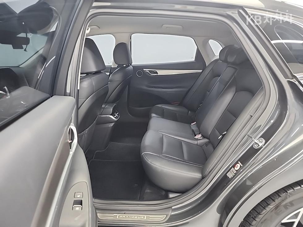Hyundai Grandeur — miniaturë 12
