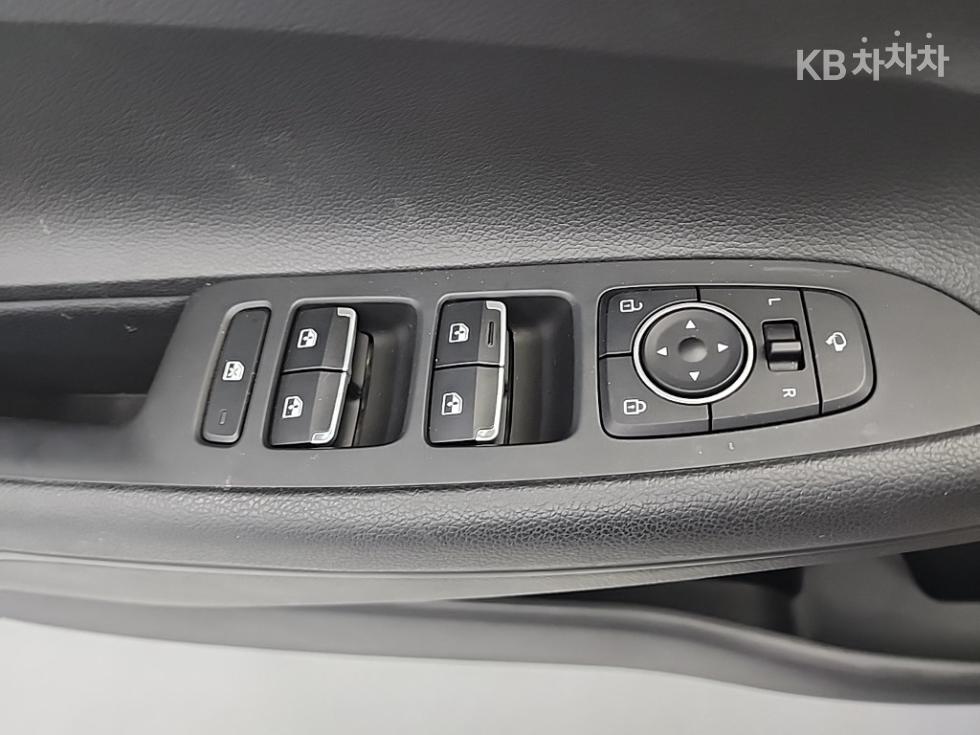 Hyundai Grandeur — miniaturë 17