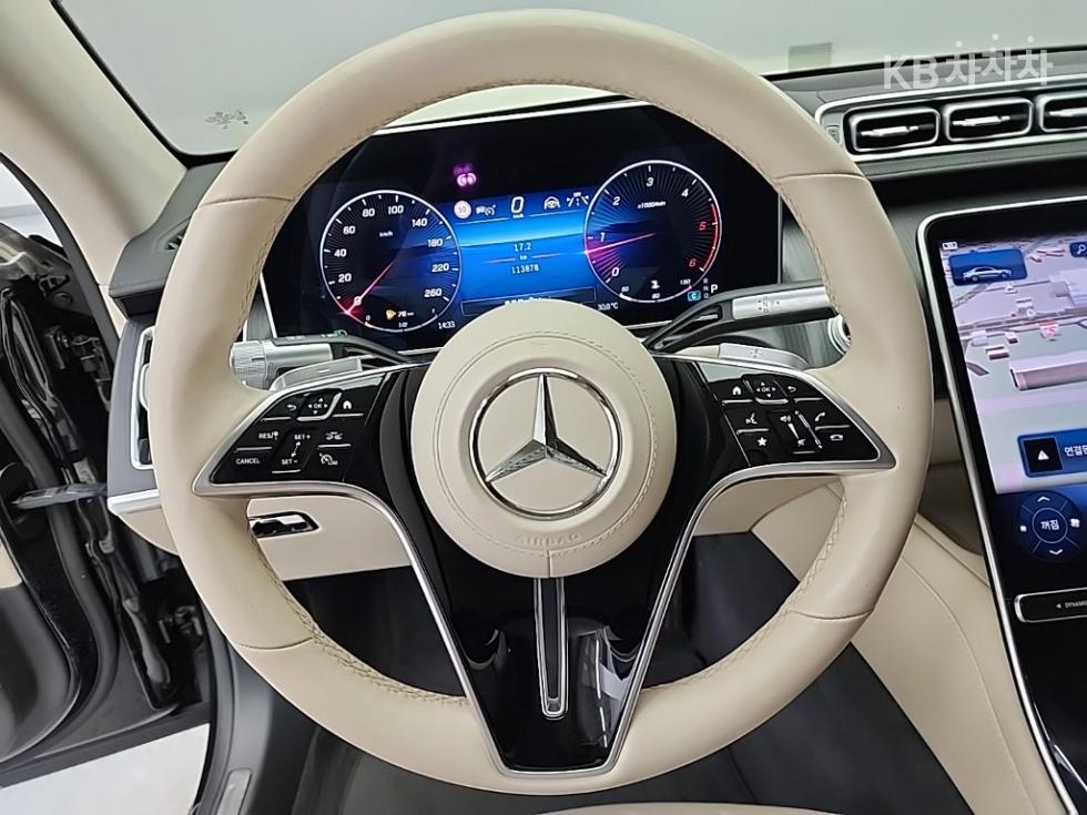 2021 Mercedes-Benz S photo