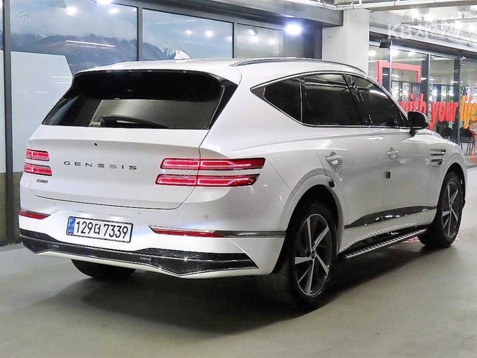 2024 Genesis GV80 photo