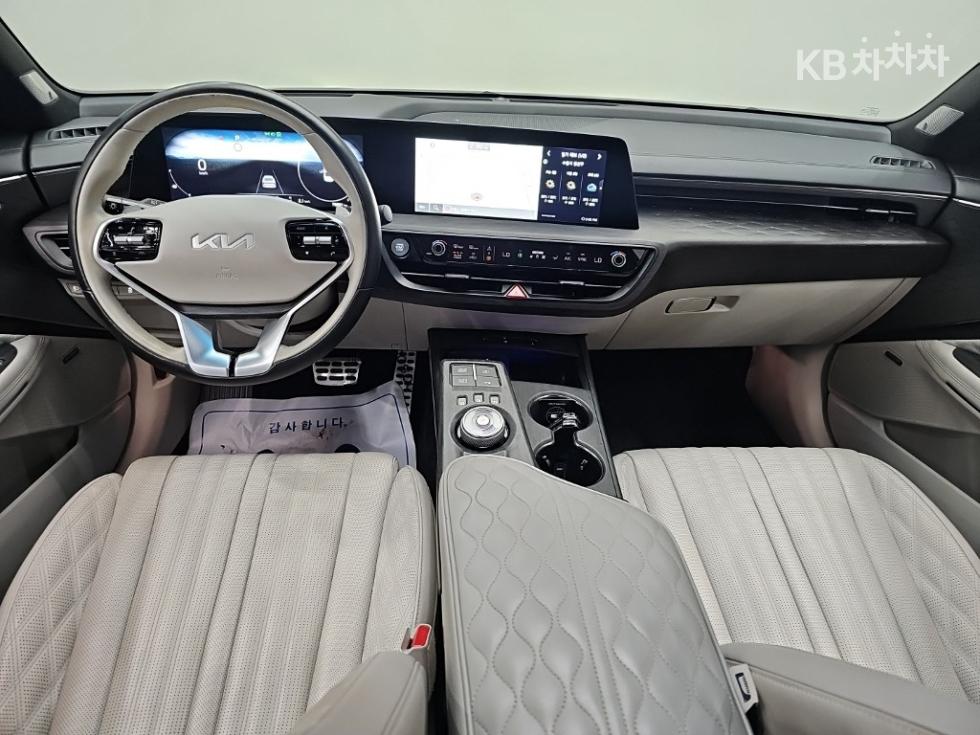 Kia K8 — miniaturë 7