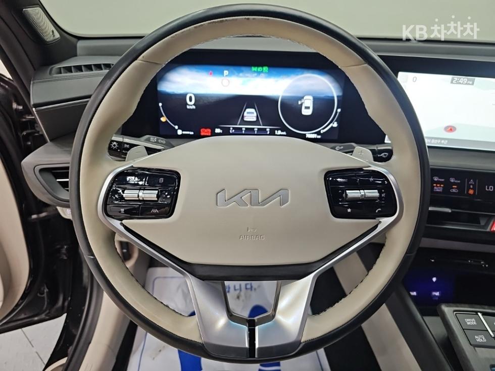 Kia K8 — miniaturë 9