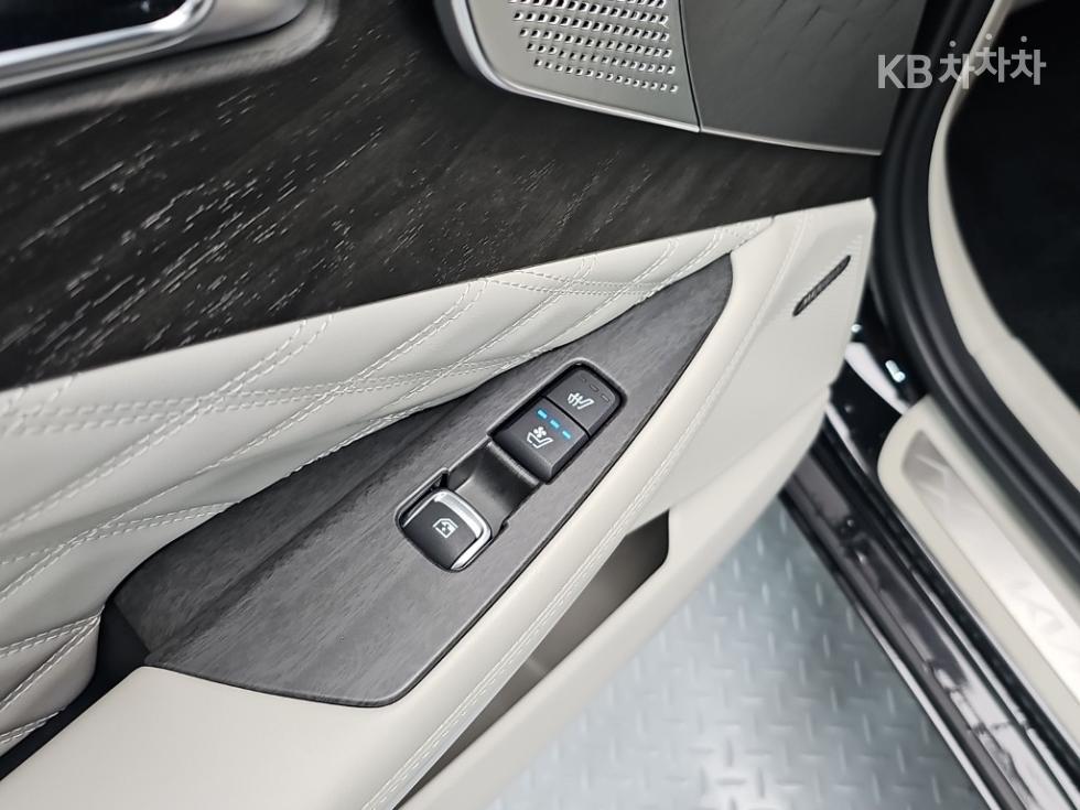 Kia K8 — miniaturë 14