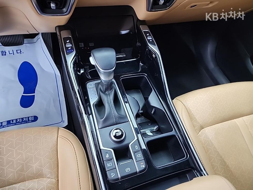 2023 Kia MQ4 photo