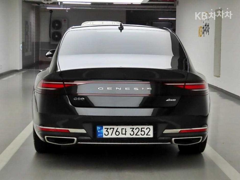 2022 Genesis G90(RS4) photo