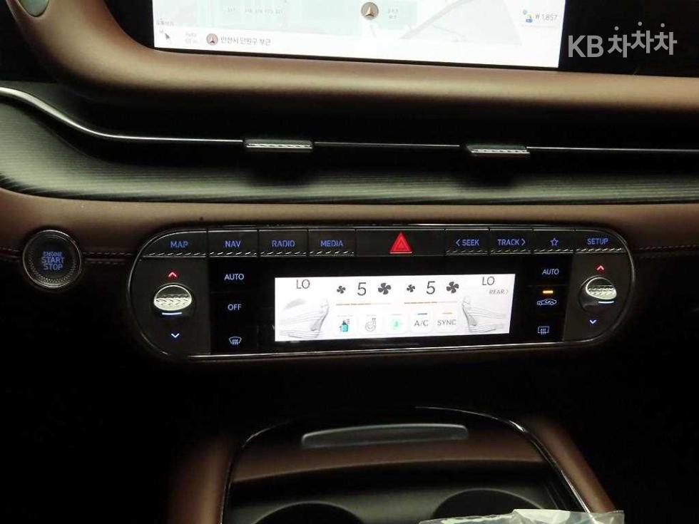 2022 Genesis G90(RS4) photo