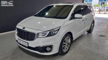 Kia Carnival 9인승 2.2 디젤 — foto 1