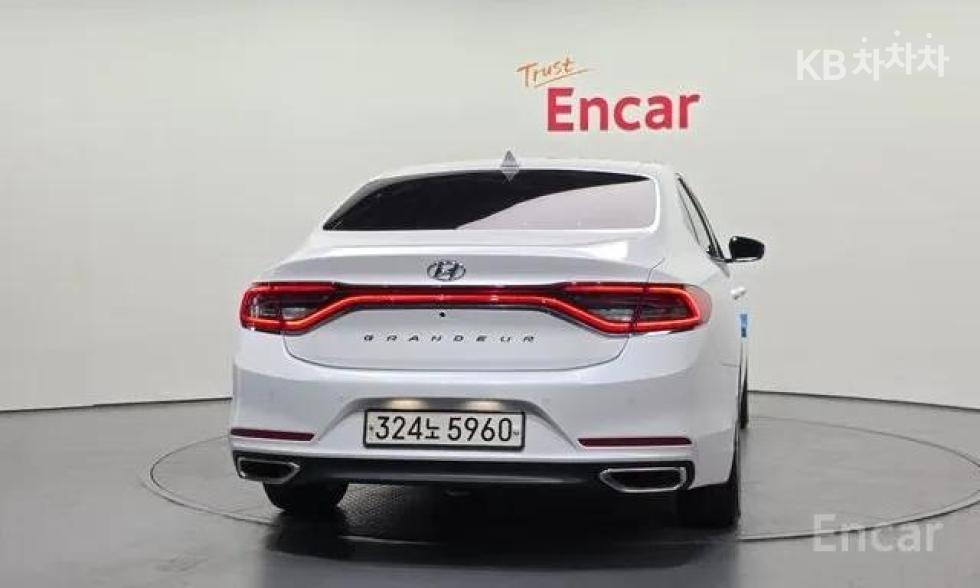 Hyundai Grandeur — miniaturë 2