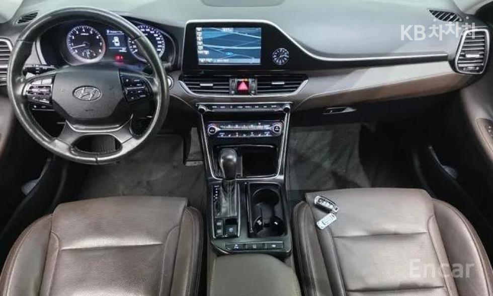 Hyundai Grandeur — miniaturë 7